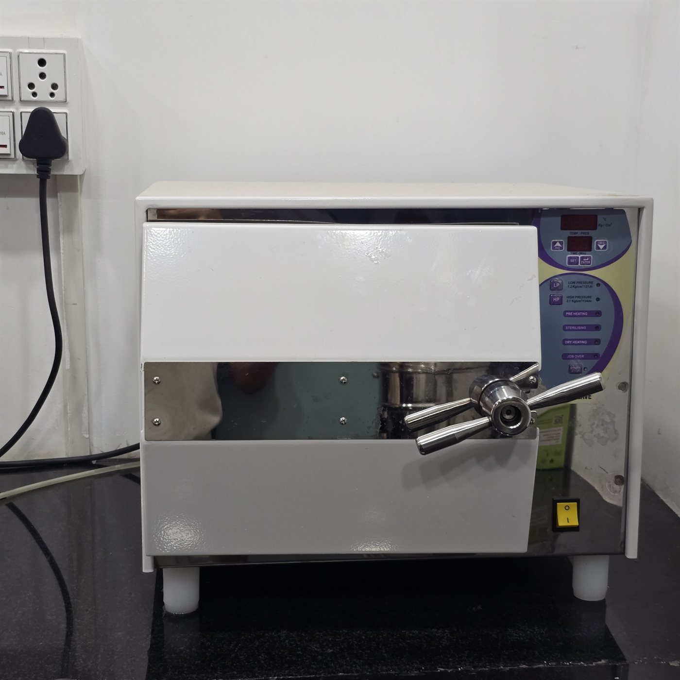Autoclave